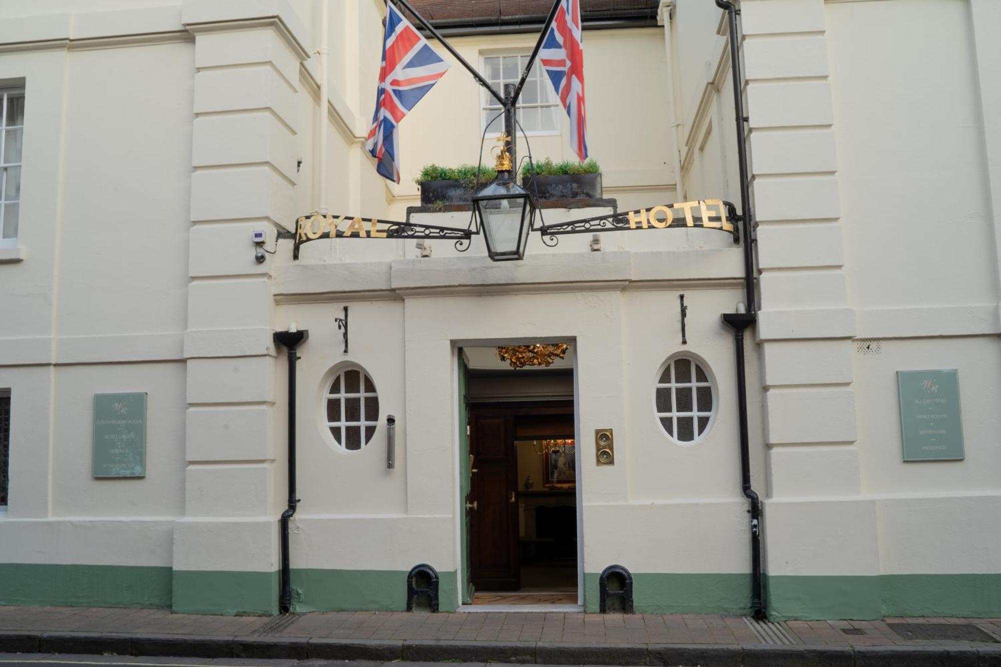 Winchester Royal Hotel Екстер'єр фото